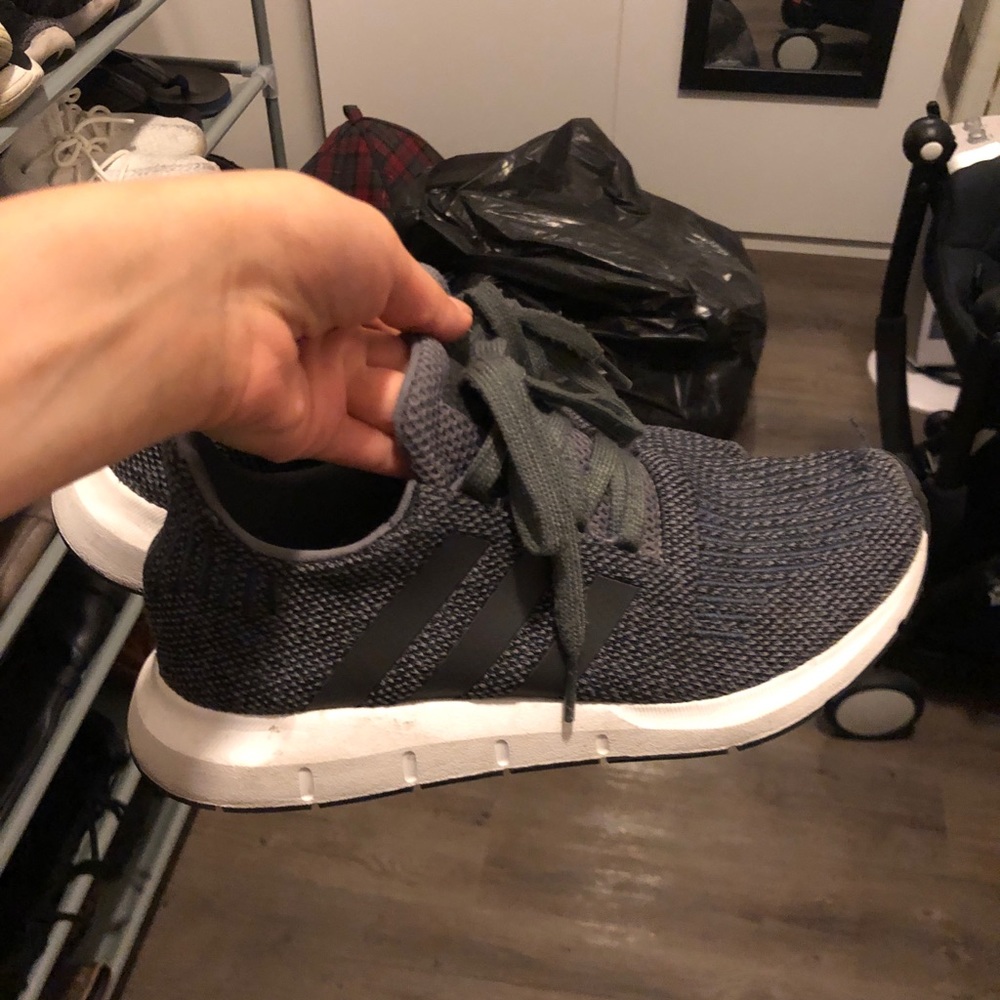 Adidas running shoe size 5.5